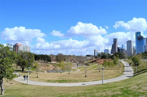 1906 Coulcrest Drive Houston TX 77055