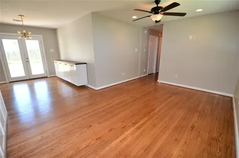1906 Coulcrest Drive Houston TX 77055