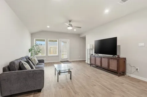 2915 Newington Lane Houston TX 77047
