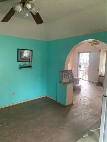 5001 Sherman Street Houston TX 77011