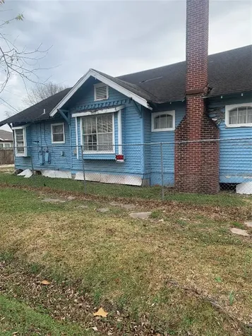 5001 Sherman Street Houston TX 77011