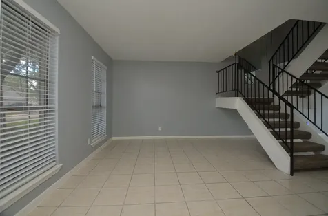 10018 Knoboak Drive 13 Houston TX 77080