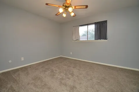 10018 Knoboak Drive 13 Houston TX 77080