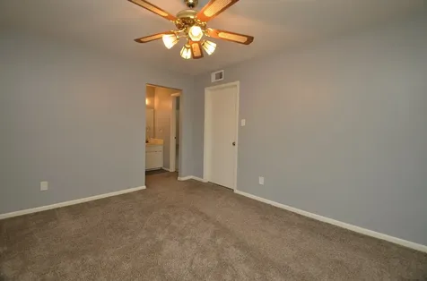10018 Knoboak Drive 13 Houston TX 77080