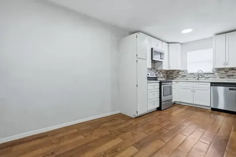 5734 Arthington Street Houston TX 77053