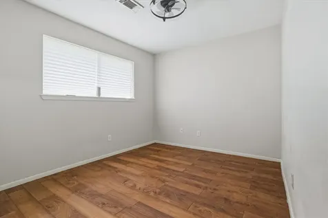 5734 Arthington Street Houston TX 77053