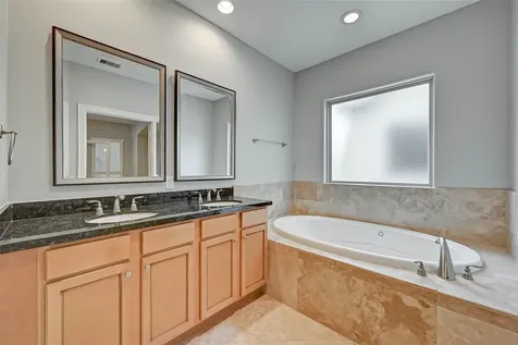 2906 Leeland Street Houston TX 77003