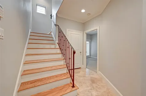 2906 Leeland Street Houston TX 77003