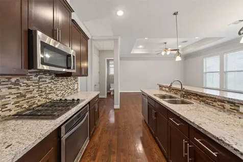 5618 Petty Street A Houston TX 77007