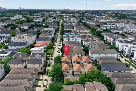 5618 Petty Street A Houston TX 77007