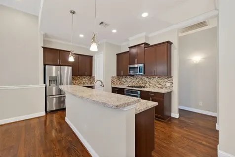 5618 Petty Street A Houston TX 77007