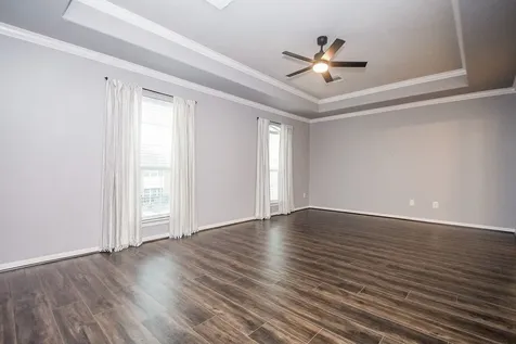 2806 Bering Drive Houston TX 77057