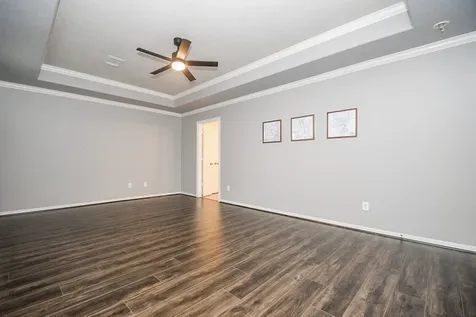 2806 Bering Drive Houston TX 77057