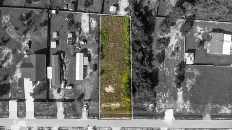 54 Road 5243 Cleveland TX 77327