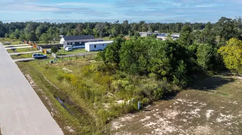 54 Road 5243 Cleveland TX 77327