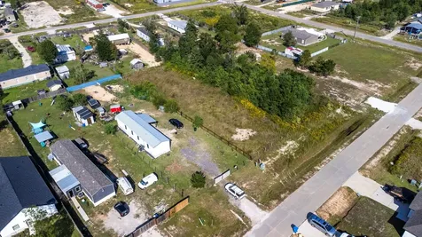 54 Road 5243 Cleveland TX 77327