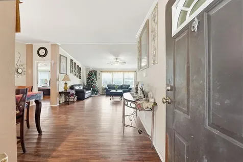 1017 Woodland Street Channelview TX 77530