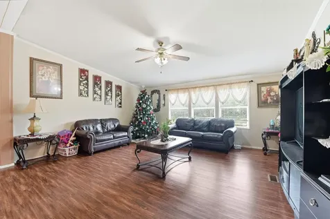 1017 Woodland Street Channelview TX 77530