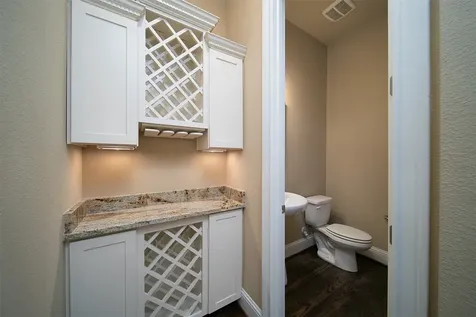 1231 Creekside Acres Court Houston TX 77008
