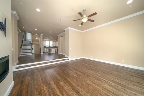1231 Creekside Acres Court Houston TX 77008