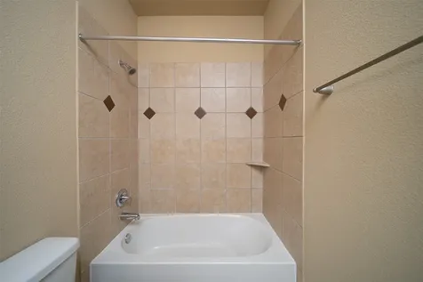 1231 Creekside Acres Court Houston TX 77008