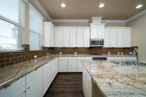 1231 Creekside Acres Court Houston TX 77008