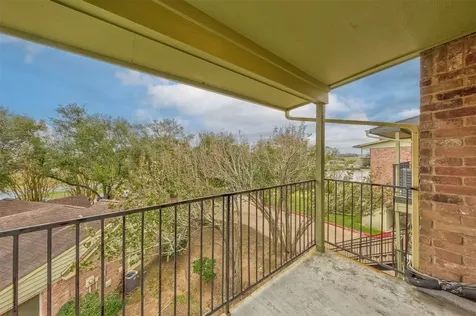 18800 Egret Bay Boulevard 201 Webster TX 77058