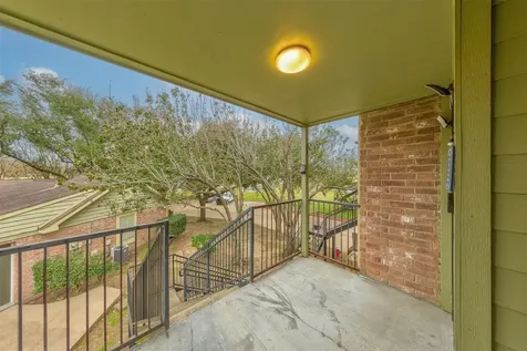 18800 Egret Bay Boulevard 201 Webster TX 77058