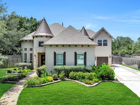 2304 Halls Creek Court Friendswood TX 77546