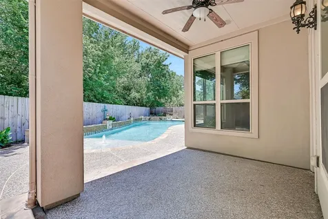 2304 Halls Creek Court Friendswood TX 77546