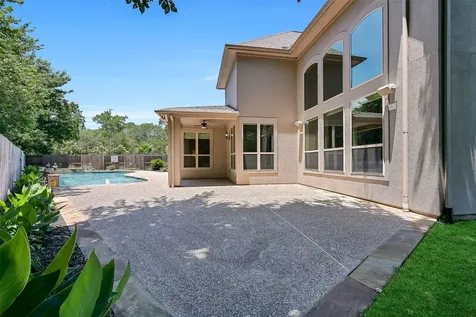 2304 Halls Creek Court Friendswood TX 77546