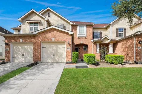 8106 Montague Manor Lane 83 Houston TX 77072