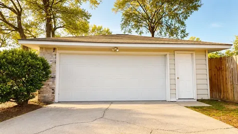 347 Forest Lake Drive Seabrook TX 77586