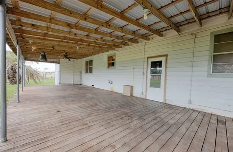 1001 Us Highway 77 N Hallettsville TX 77964