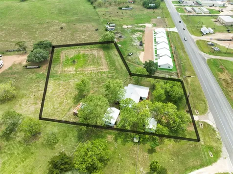 1001 Us Highway 77 N Hallettsville TX 77964