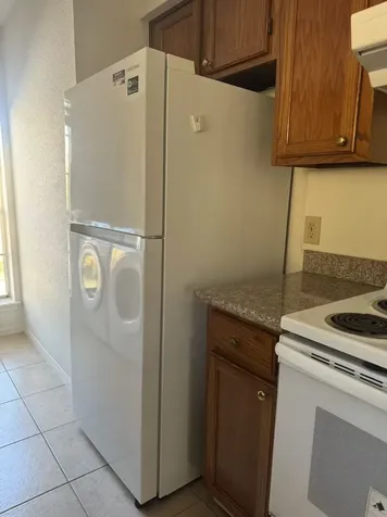 1515 Sandy Springs Road 2002 Houston TX 77042