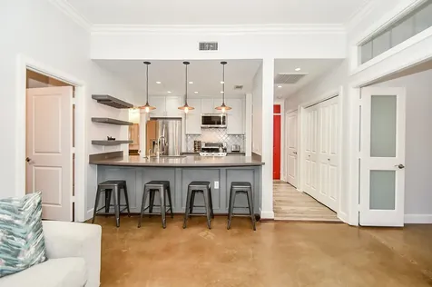 1900 Genesee Street 104 Houston TX 77006