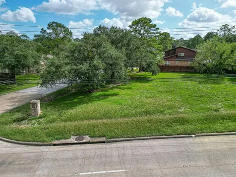 520 Fm 517 Road W Dickinson TX 77539