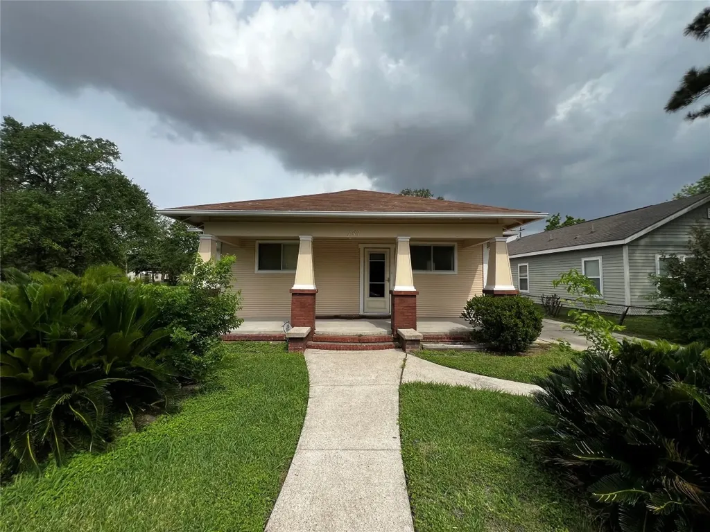 741 13th Street A Port Arthur TX 77640
