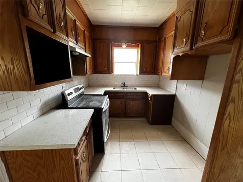 741 13th Street A Port Arthur TX 77640
