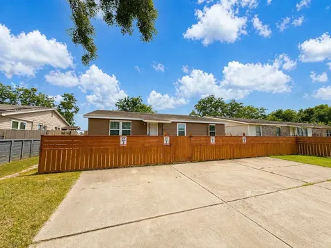 7 Carol Court A Brookshire TX 77423
