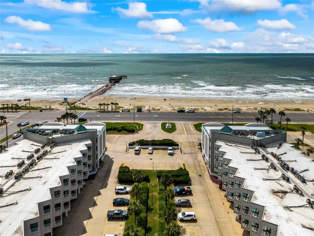 6102 Seawall Boulevard 162 Galveston TX 77551