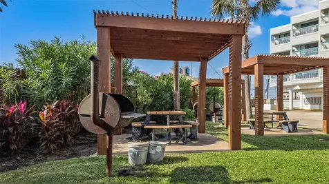 6102 Seawall Boulevard 162 Galveston TX 77551