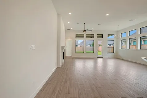26524 Pioneer Pointe Court Montgomery TX 77316