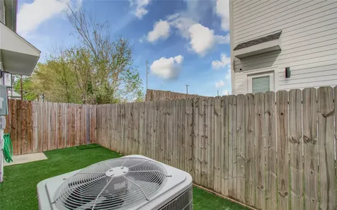 6420 Highland Pine Lane Houston TX 77091
