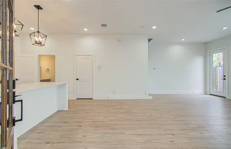 6420 Highland Pine Lane Houston TX 77091