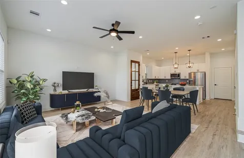 6420 Highland Pine Lane Houston TX 77091