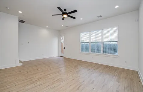 6420 Highland Pine Lane Houston TX 77091