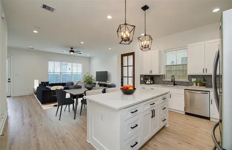 6420 Highland Pine Lane Houston TX 77091