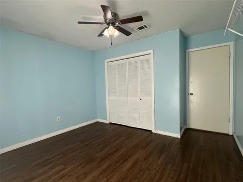 2406 Ridge Hollow Drive Houston TX 77067